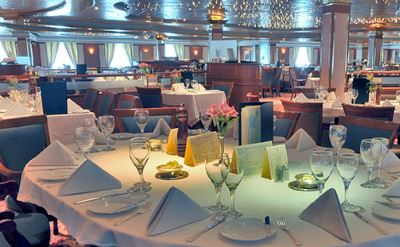 Coral Princess dining